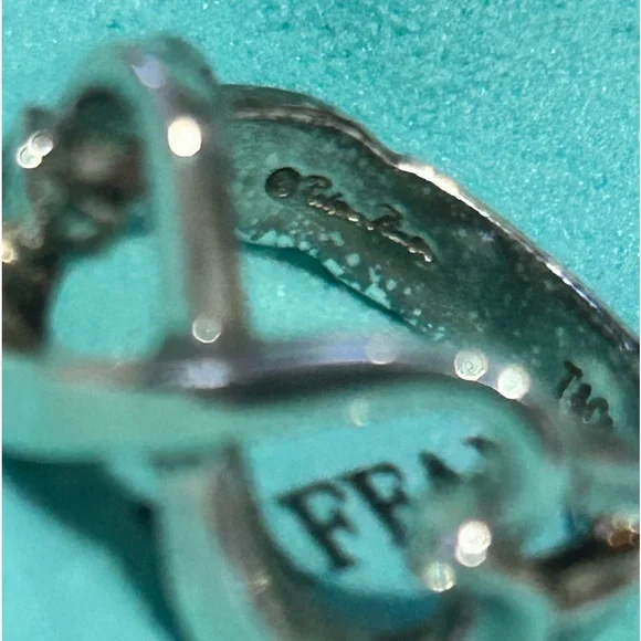 Tiffany&Co. Silver 925 Polished Infinity Ring Size 5 Vintage - Picture 5 of 6